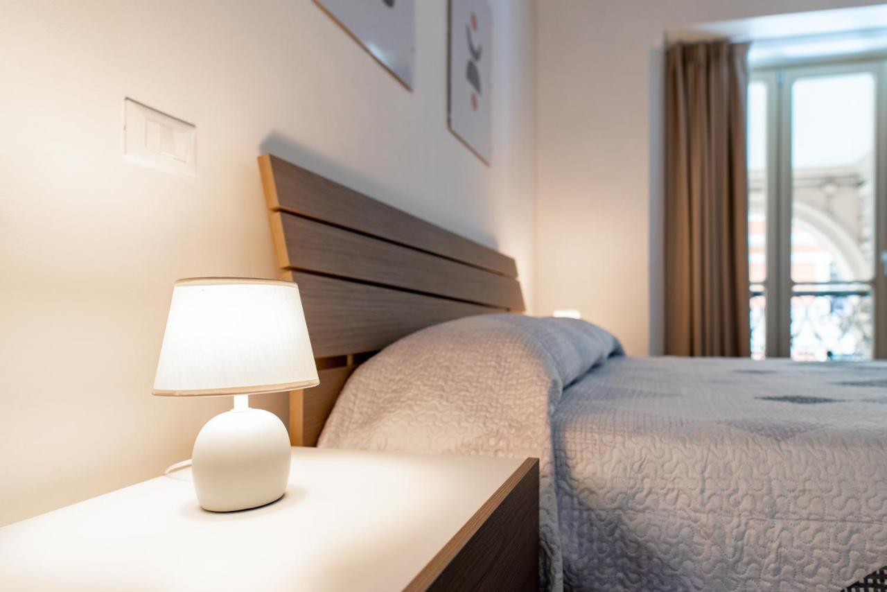 Royal Apartment Торино Екстериор снимка